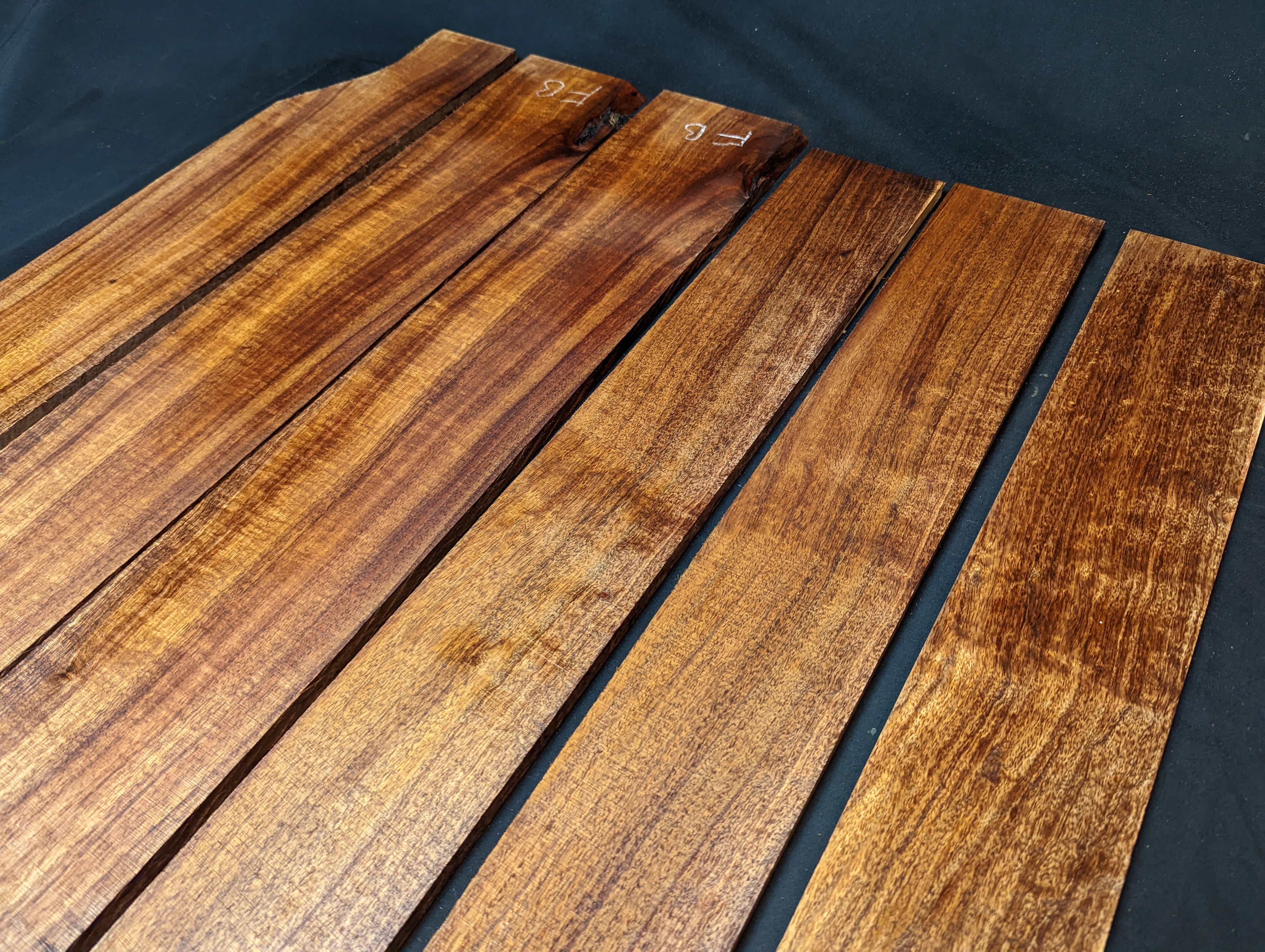 Blackwood fretboard deals